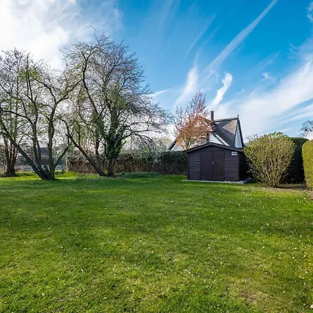 Holiday home Haus Zwischen Bodden Und *
