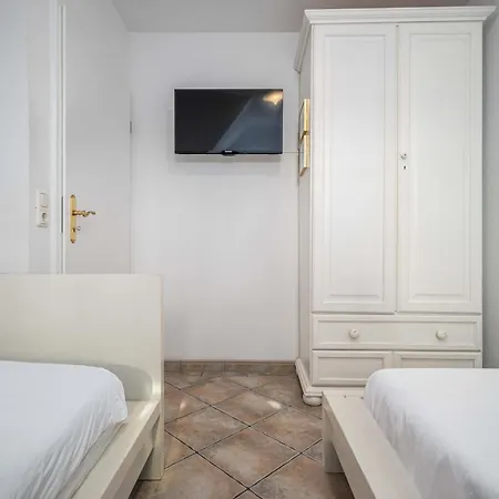 Haus Zwischen Bodden Und Holiday home Zingst